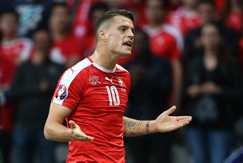 who does granit xhaka play for